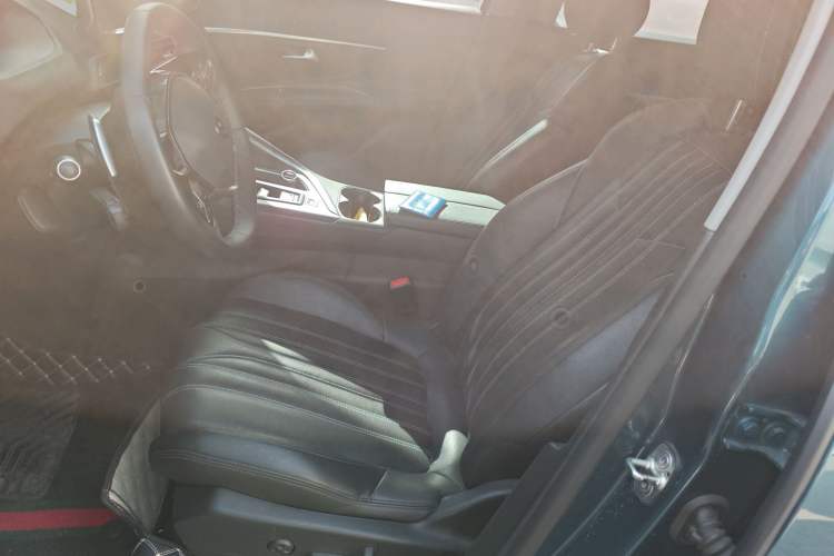 Used Peugeot 5008 2023 400THP Passionate Full-Seat Edition 7 Seats Left Front Seat