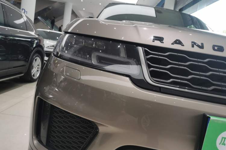 Used Land Rover Range Sport 2022 3.0 L6 YAO Black Edition
