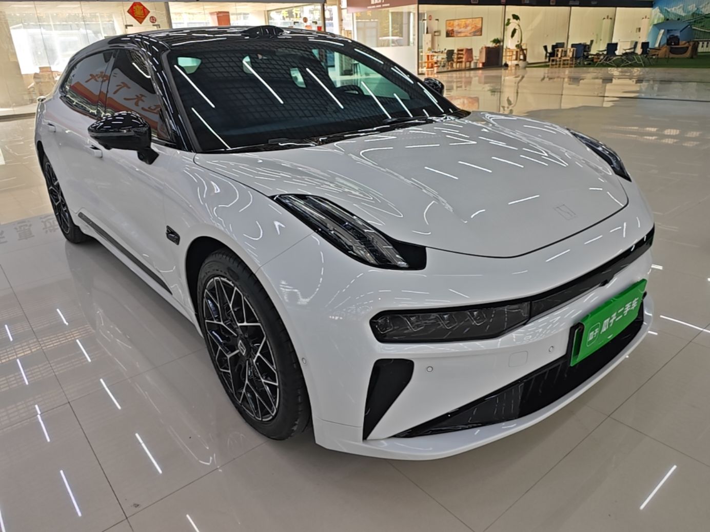 Zeekr 001 2024 WE Edition 100 kWh Rear-Drive — снимка 3