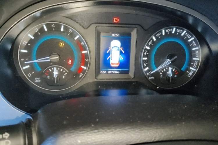 Used Haval H2 2017 Red-Label 1.5T Manual Two-Wheel Drive Luxury Model Odometer Close Up