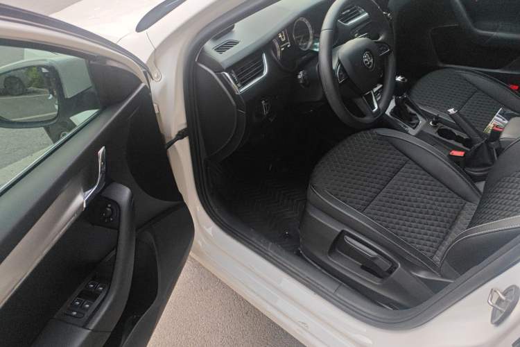 Used Skoda Octavia 2019 1.5L Automatic Luxury Edition