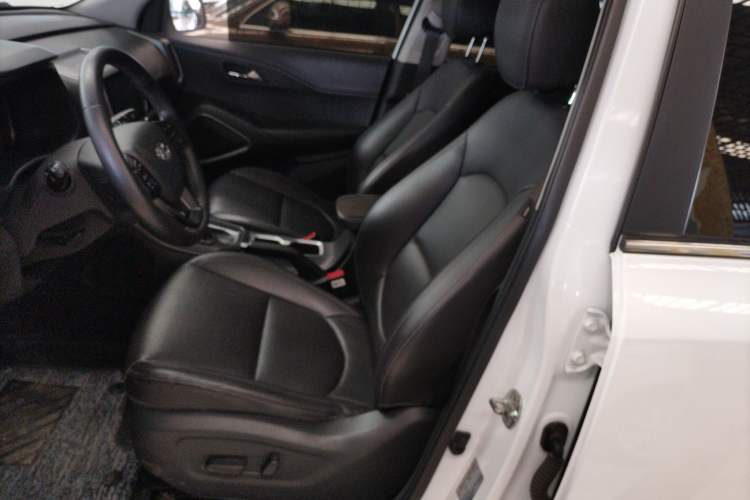 Used Hyundai ix35 2019 2.0L Automatic 2WD Zhiyong·Changxiang Edition China V Standard
