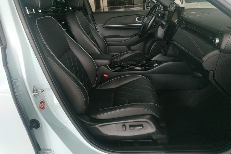 Used Honda e:NP1 2023 510 km Zhanji Version Right Front Seat