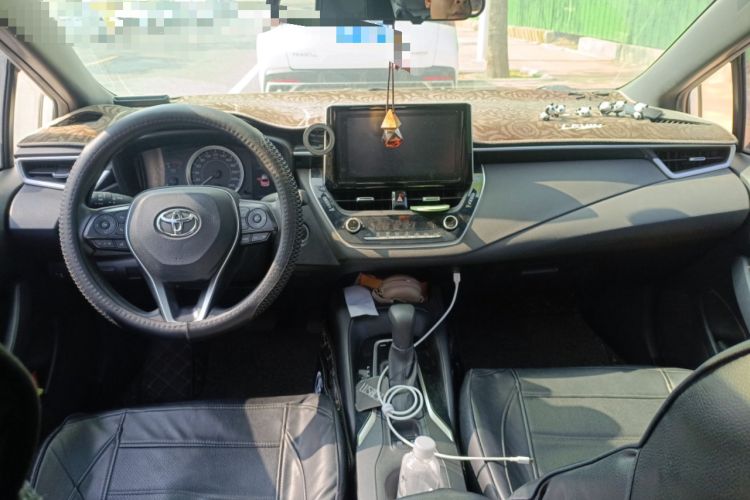 Used Toyota Levin 2019 185T CVT Luxury Edition China VI Standard Center Console