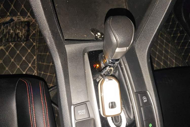 Used Honda Civic 2016 220TURBO CVT Luxury Edition
