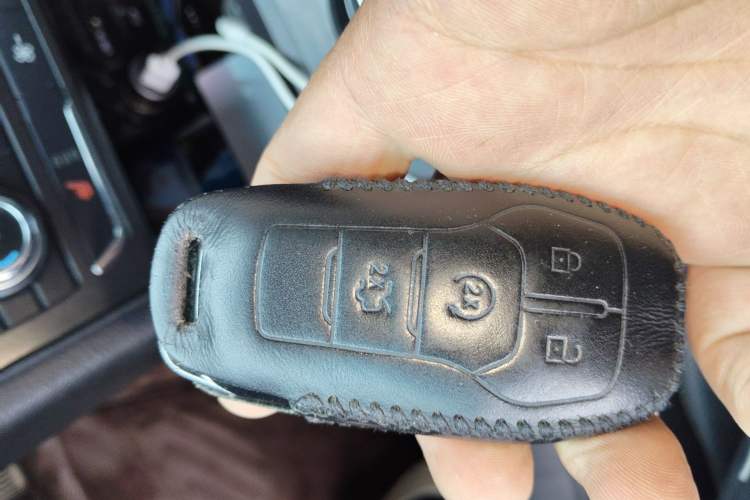 Used Ford Taurus 2016 EcoBoost 180 Luxury Model