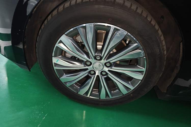 Used Hongqi E-QM5 2024 500km Range Edition
