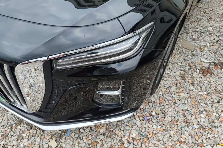 Used Hongqi H5 2023 2.0T Automatic Smart Connect Flagship Edition Left Front Headlight