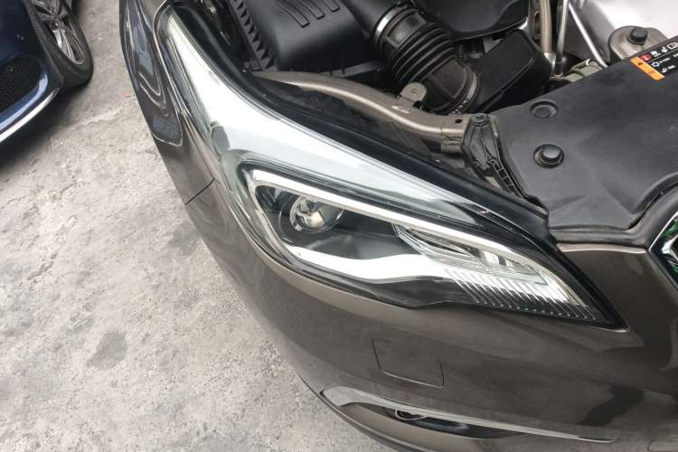 Used Buick Envision 2017 28T Four-Wheel Drive Elite Model