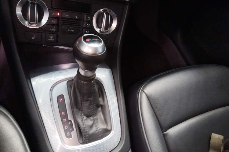 Used Audi Q3 2015 35 TFSI quattro Technology Edition
