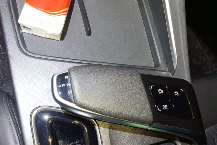 Used CHANGAN UNI-T 2022 1.5T Prestige Version