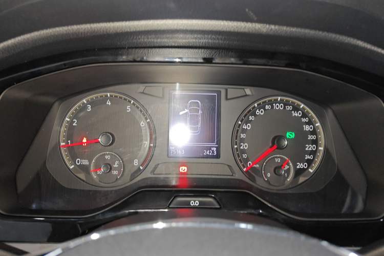Used Volkswagen Bora 2020 1.5L Automatic Elite Version Instrument Cluster