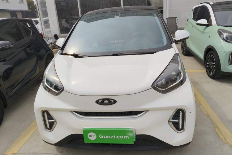 Used Chery Little Ant 2022 Revised Version Sweet Pink Edition Half-Sugar Version Lithium Iron Phosphate 30.7 kWh 30 kW 301 km
