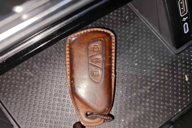 Used Volkswagen Teramont 2022 380TSI Four-Wheel Drive Prestige Luxury Edition Vehicle Key