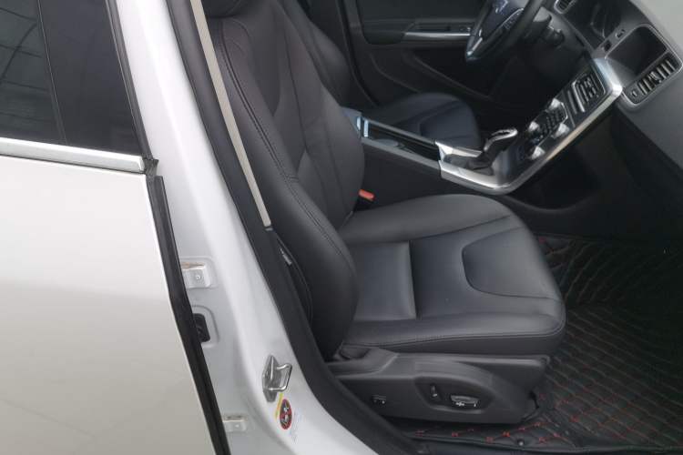 Used Volvo S60 2017 S60L T3 Smart Upgrade Edition Right Front Seat