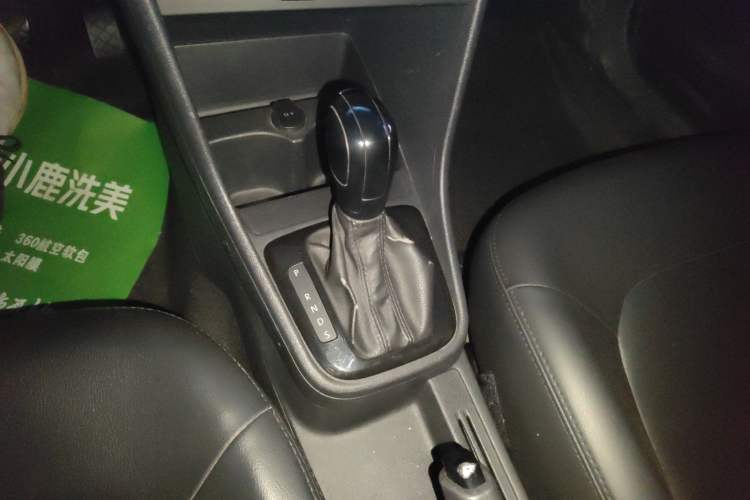 Used Volkswagen Santana 2015 1.6L Automatic Fashion Edition