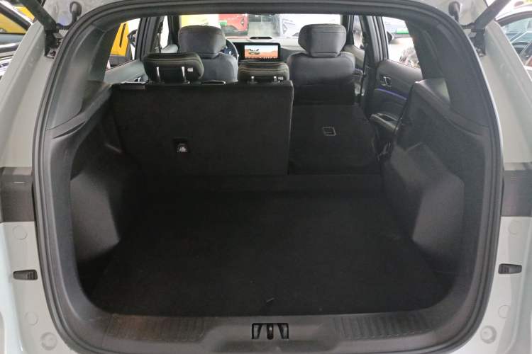 Used Ford Equator Sport New Energy 2025 Luxury Plus Version Trunk