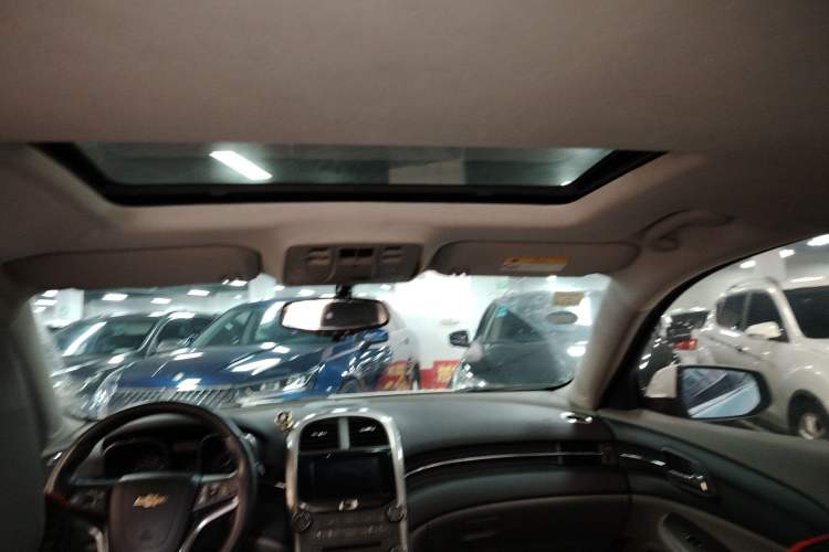 Used Chevrolet Malibu 2013 2.0L Automatic Luxury Edition Headliner