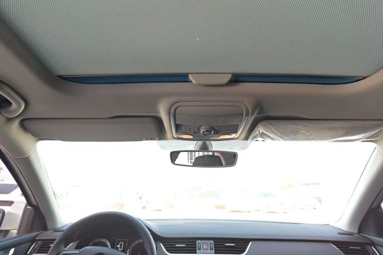 Used Skoda Octavia 2019 1.5L Automatic Smart Drive Luxury Edition China V Standard
