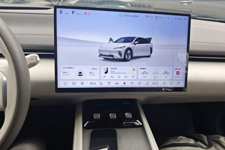 Used Deepal L07 2024 230Max Qiankun Intelligent Driving ADS SE Range-Extended Version Audio And AC Panel