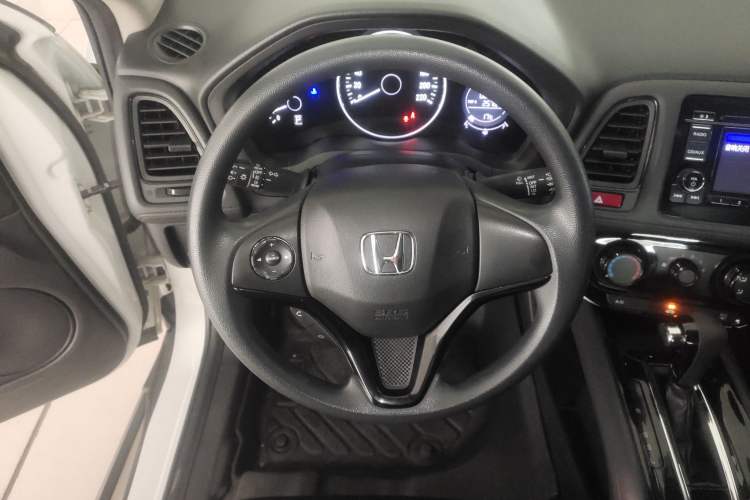Used Honda Vezel 2017 1.5L CVT 2WD Comfort Model Steering Wheel