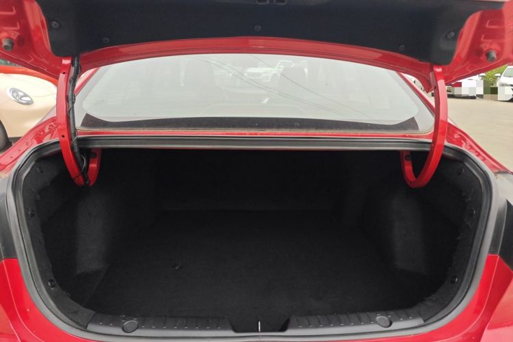 Used Changan Eado 2019 High-Energy Edition 1.6L GDI Manual Pioneer Model China VI Standard
