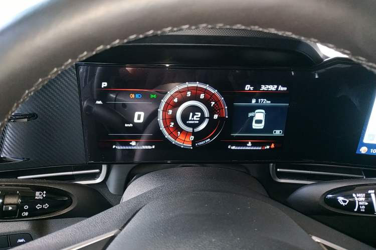 Used Hyundai Elantra 2021 1.5L CVT LUX Prestige Edition