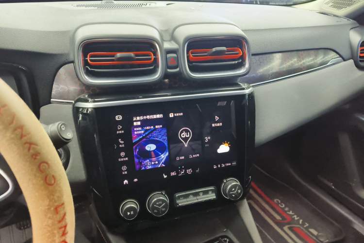 Used Lynk & Co 02 2019 1.5T DCT Two-Wheel Drive Pro Edition China VI Standard
