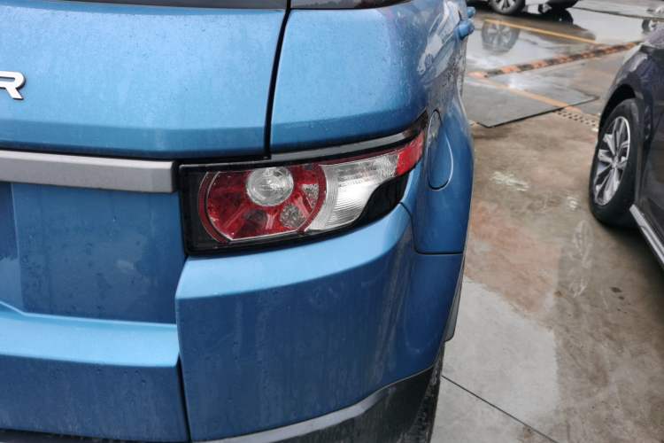 Used Land Rover Range Rover Evoque 2015 2.0T Five-Door Zhiyao Edition
