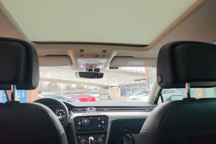 Used Volkswagen Variant New Energy 2019 GTE model
