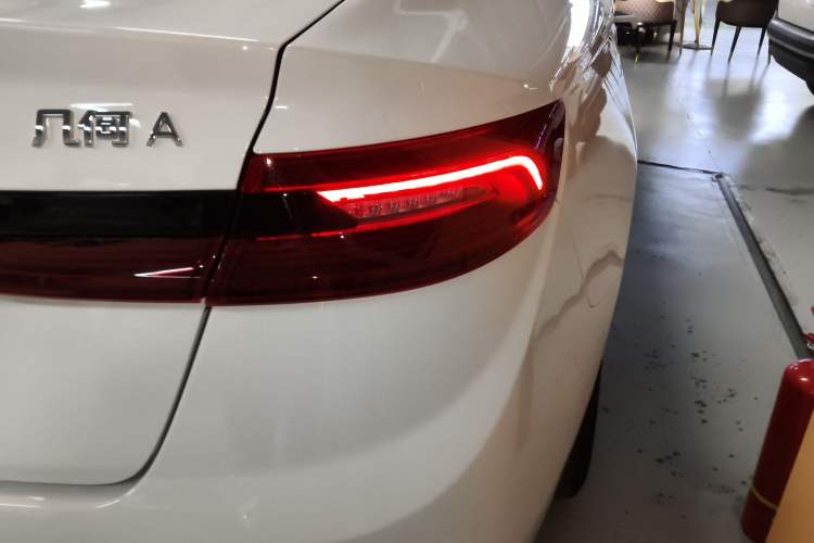 Used Geometry A 2024 410KM Travel Edition