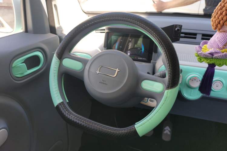 Used Bestune Pony 2024 170km Vitality Horse Steering Wheel