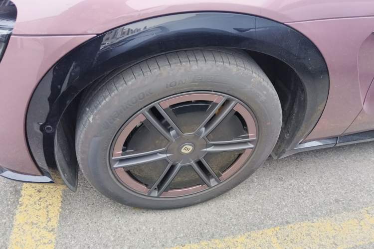 Used Xiaomi Auto YU7 2025 Ultra-Long Range High-Performance All-Wheel-Drive Max Edition