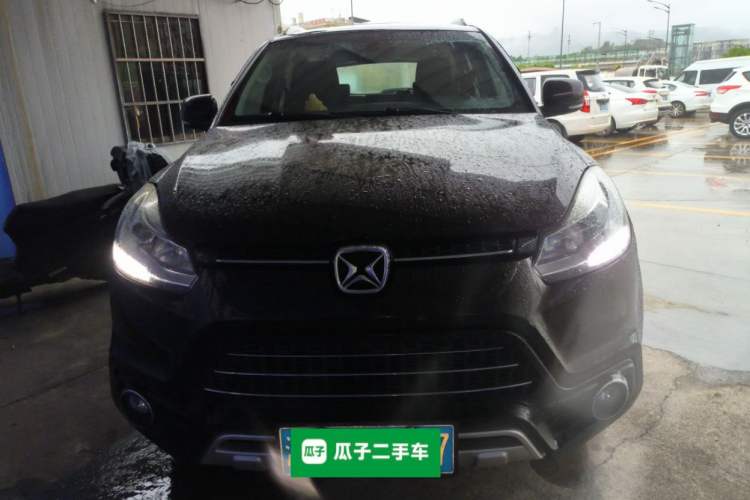 Used JMC Yusheng S350 2016 2.0T Manual 4x4 Gasoline Luxury Version with Sunroof 7 Seats
