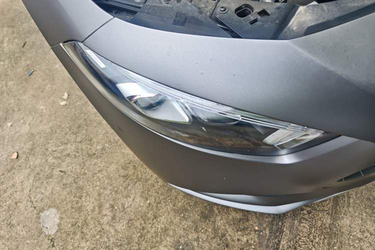 Used Mercedes-Benz A-Class 2022 Second Facelift A 200 L Sport Sedan Fashion Version
