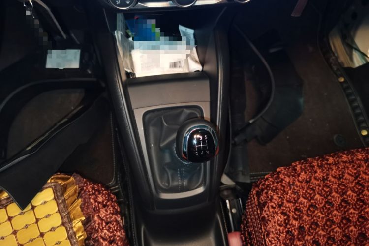 Used Nissan Kicks 2020 1.5L XE Manual Cool Edition