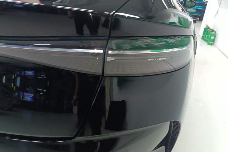 Used BYD Seal 2023 Champion Edition 700km Performance Version Right Rear Taillight