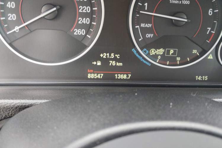 Used BMW 4 Series 2017 425i Gran Coupe Leading Model with M Sport Package Odometer Close Up