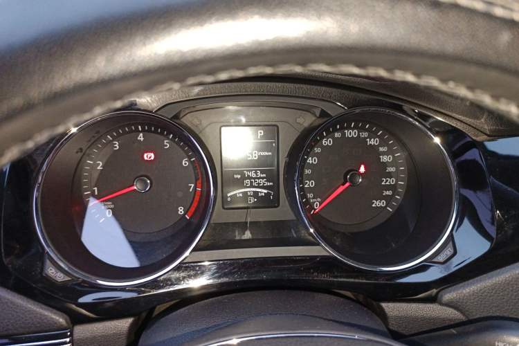 Used Volkswagen Sagitar 2018 1.6L Automatic Comfort Model Instrument Cluster