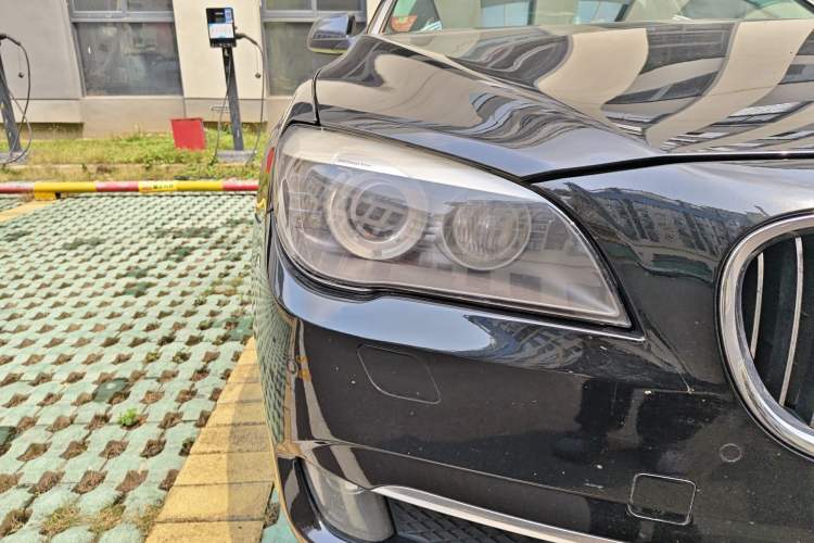 Used BMW 7 Series 2011 730Li Elegant Model Right Front Headlight