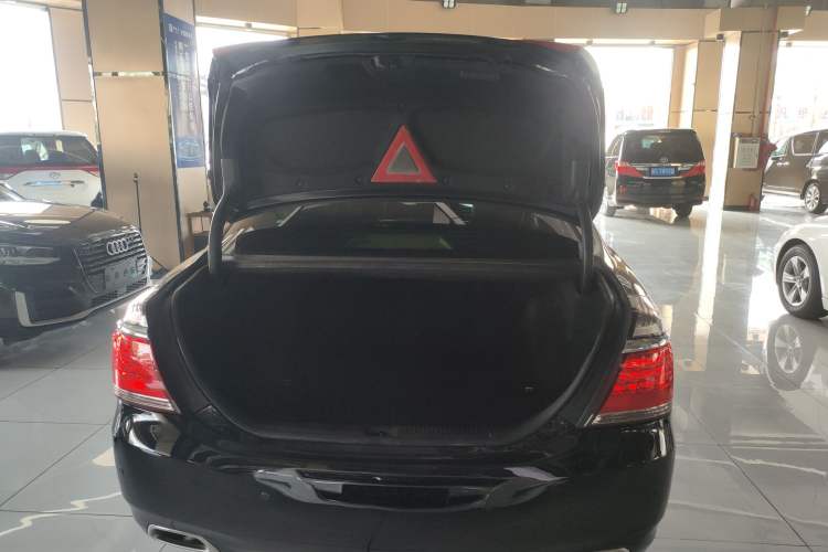 Used Toyota Crown 2012 2.5L Royal Leather Edition