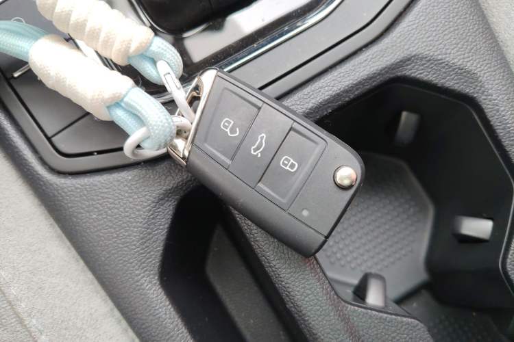 Used Volkswagen Bora 2023 200TSI DSG YueXing PRO Edition Vehicle Key