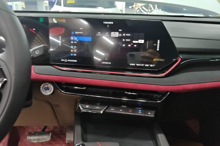 Used CHANGAN X5 PLUS 2025 1.5T DCT Pioneer Edition Audio And AC Panel