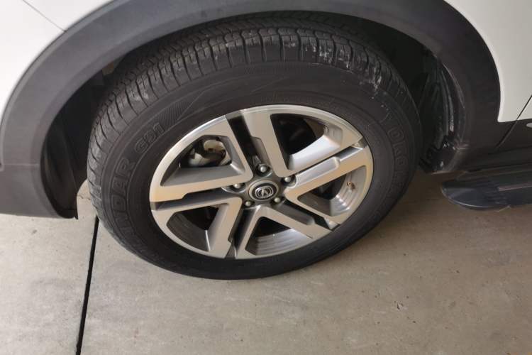 Used Changan CS55 2017 1.5T Manual Colorful Edition