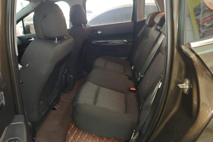 Used Peugeot 3008 2015 2.0L Automatic Classic Edition
