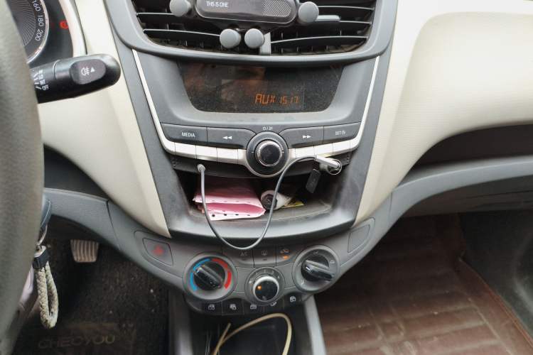 Used Chevrolet Sail 2016 Sail 3 1.3L Manual Comfort Sunroof Edition Audio And AC Panel