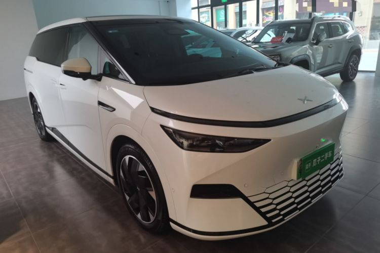 Used XPeng X9 2024 640 All-Wheel Drive High-Performance Max
