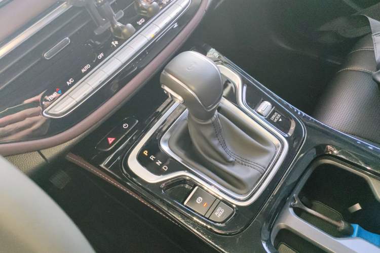 Used GAC Trumpchi M6 2023 PRO 270T DCT Luxury Edition
