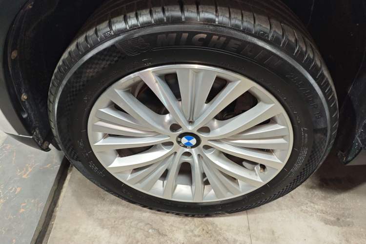 Used BMW X5 2014 xDrive35i Elegant Edition Exterior 4