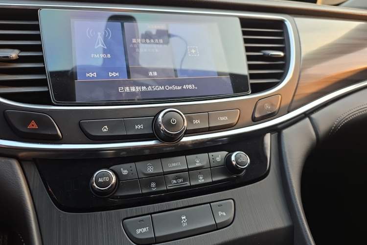 Used Buick LaCrosse 2021 652T Luxury Model